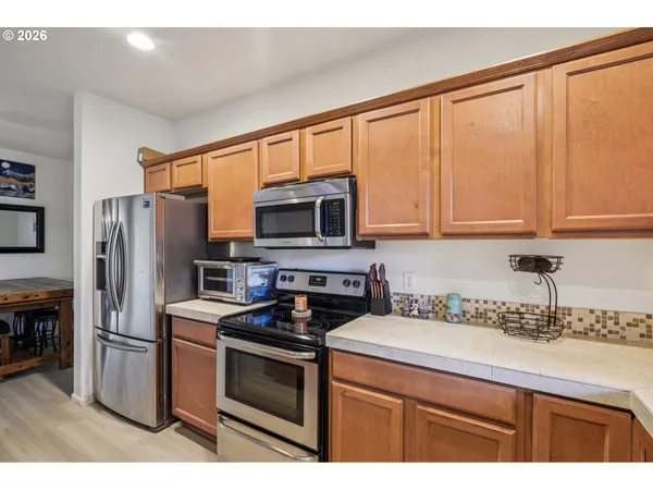 $424,000 | 37834 Sandy Heights Street, Sandy, OR 97055