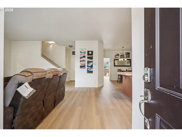 $424,000 | 37834 Sandy Heights Street, Sandy, OR 97055