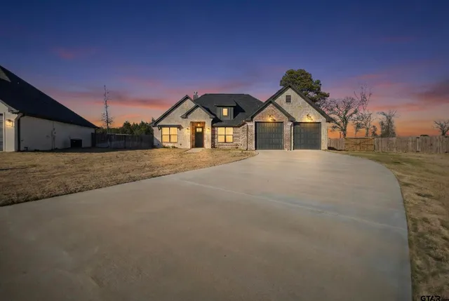 $429,900 | 17755 Jayleen Lane, Tyler, TX 75707