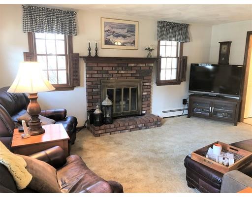 6 Countryside Way Andover, MA 01810 - Photo 7 of 22