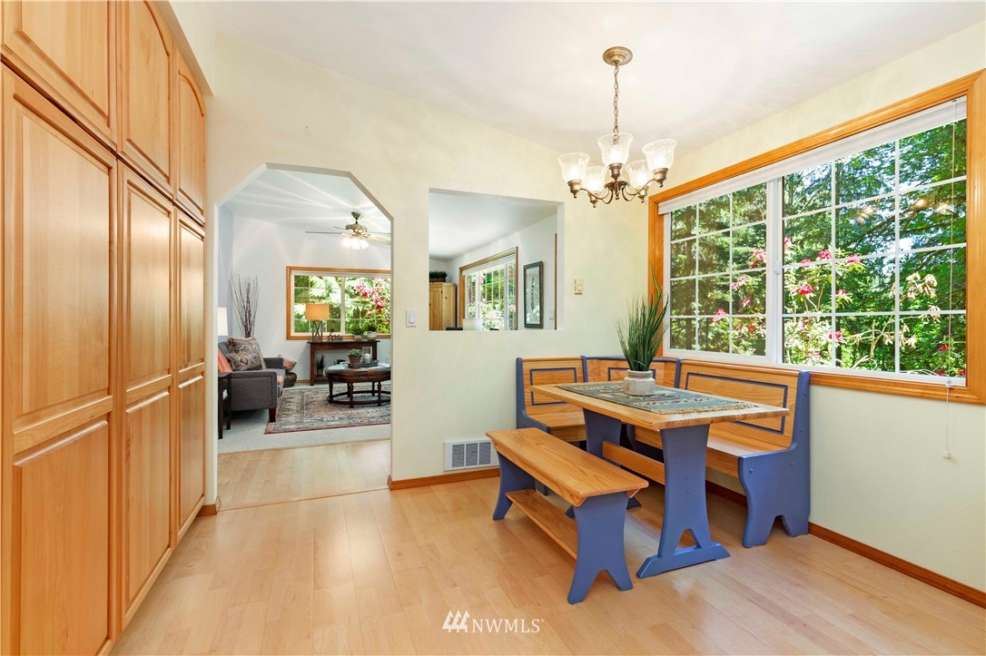 6601 Tolt River Road Northeast Carnation, WA 98014 - Photo 14 of 23 Gallery Image 14