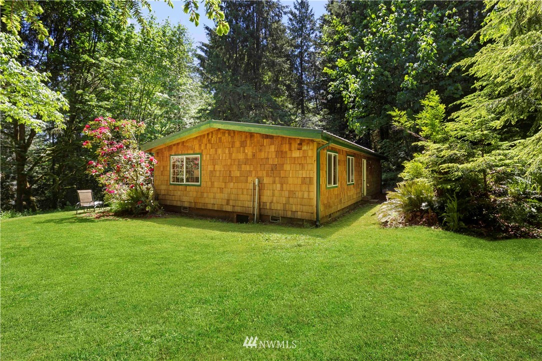 6601 Tolt River Road Northeast Carnation, WA 98014 - Photo 22 of 23 Gallery Image 22