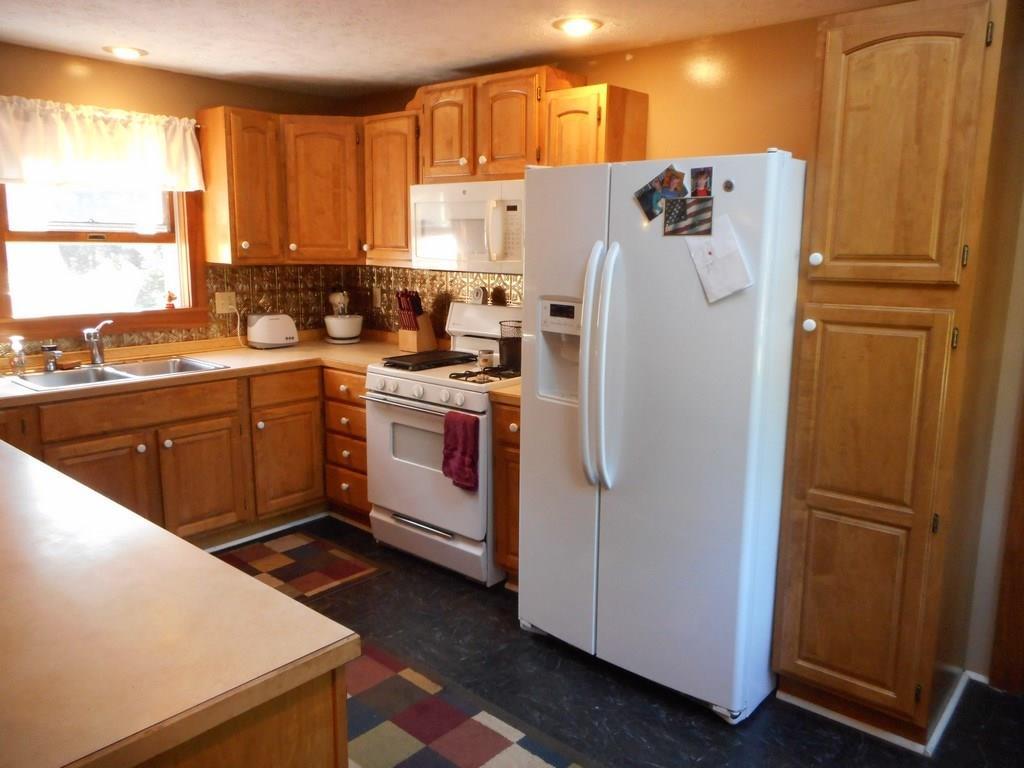 989 Pond Road Gouldsboro, ME 04607 - Photo 15 of 35 Storage abounds in this nice sized...
