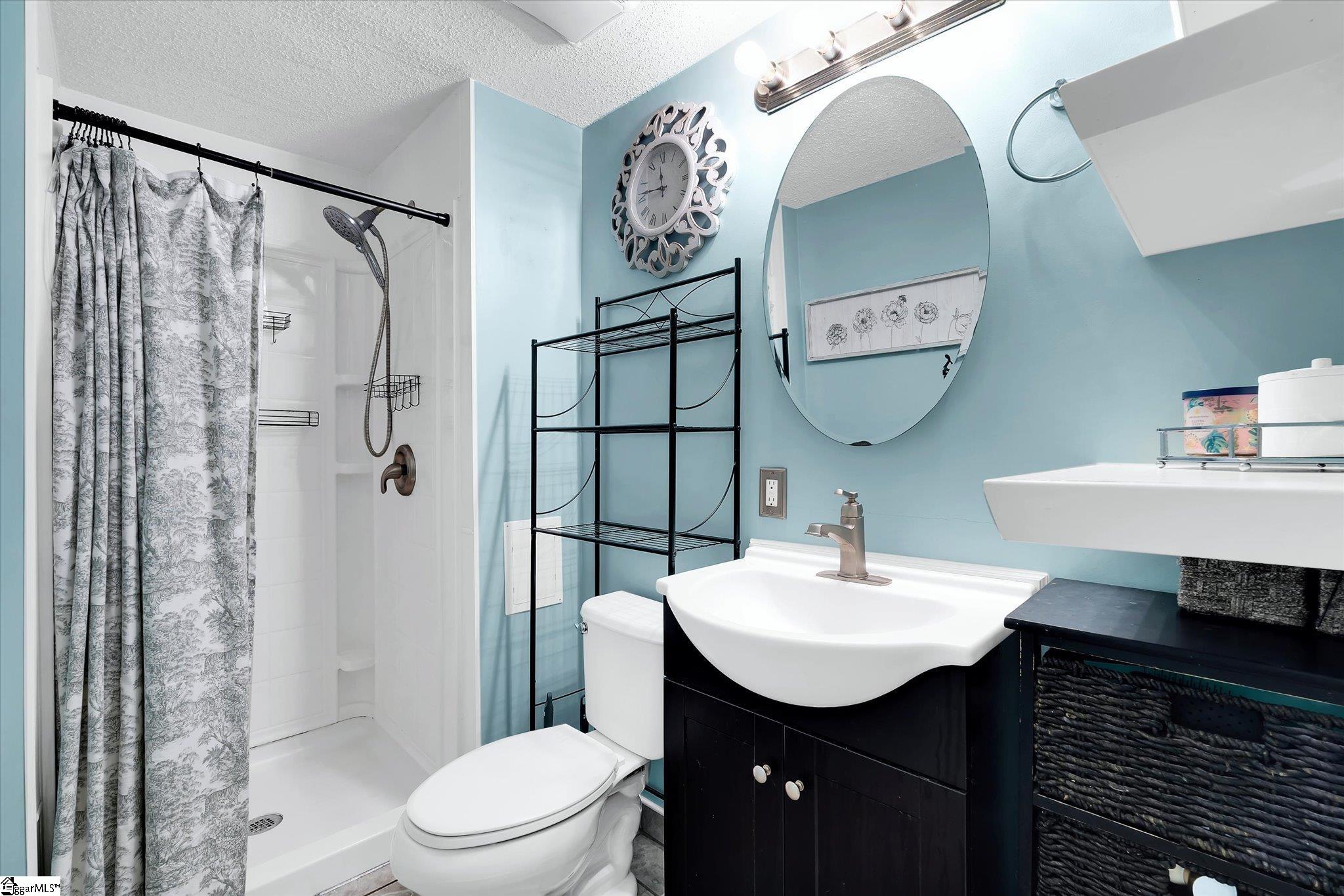 202 Barton Street Easley, SC 29640 - Photo 16 of 22