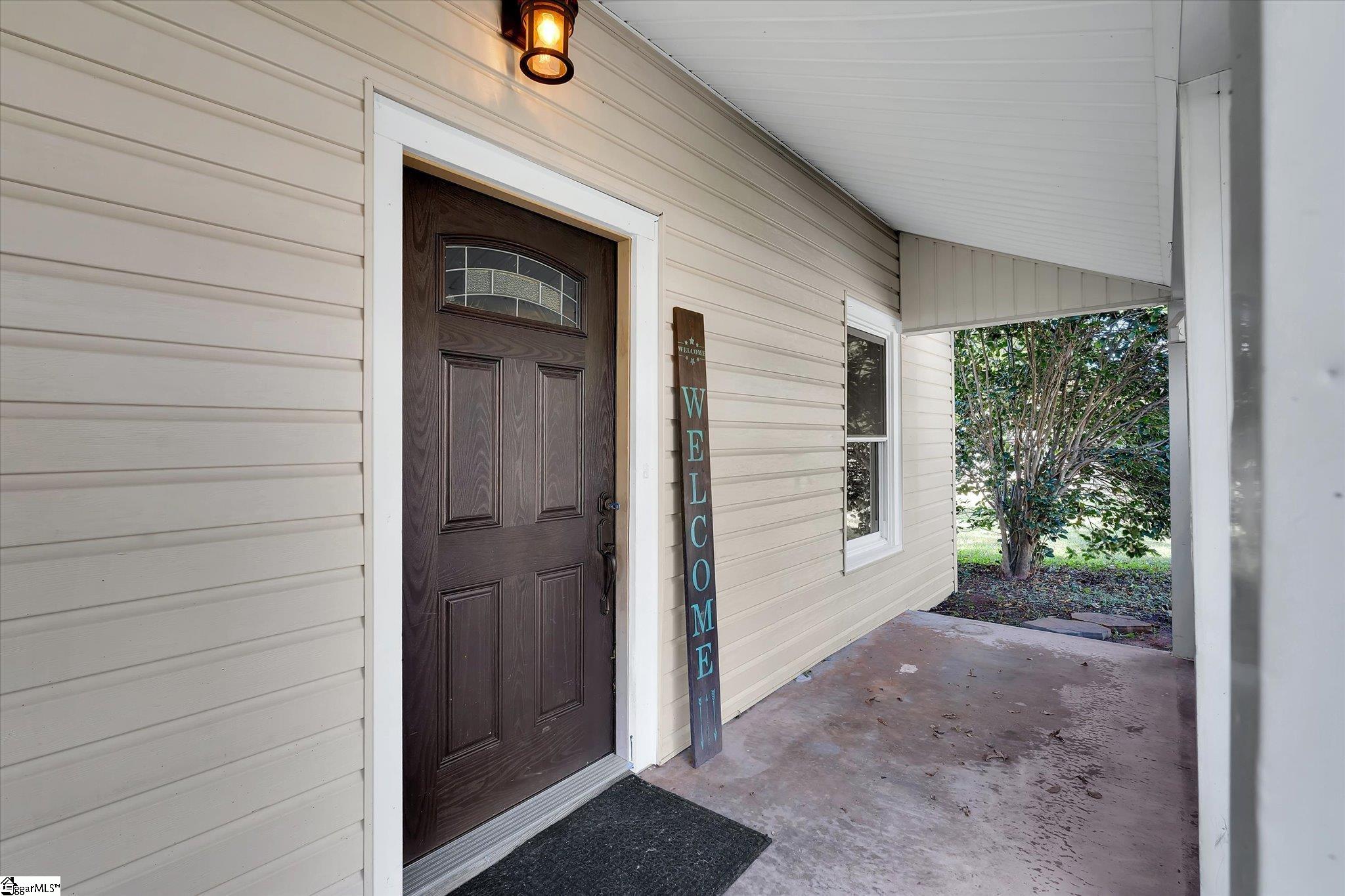 202 Barton Street Easley, SC 29640 - Photo 3 of 22