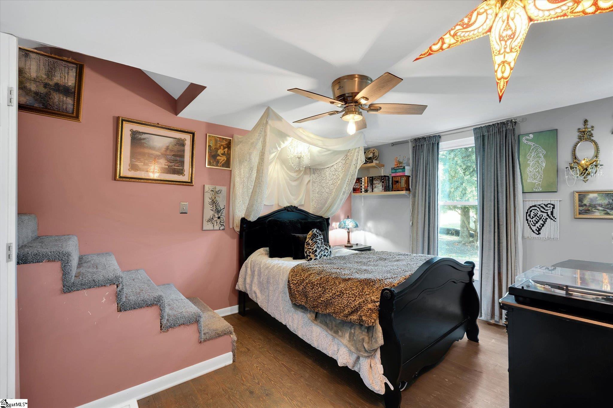 202 Barton Street Easley, SC 29640 - Photo 10 of 22