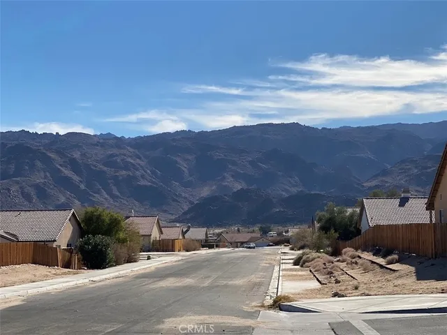 $369,900 | 71665 Florida Court, Twentynine Palms, CA 92277