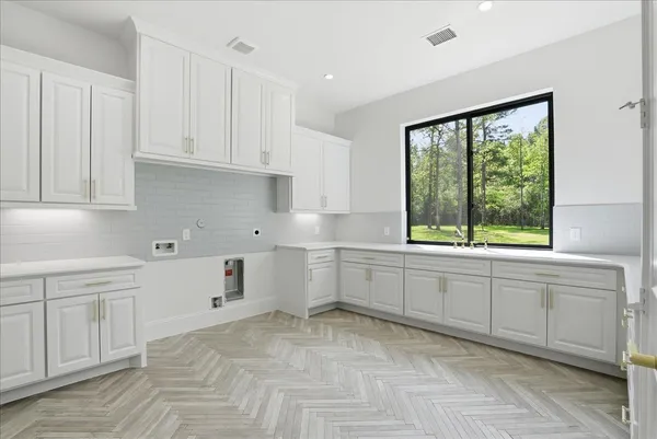 $1,899,990 | 26041 Crown Ranch Boulevard, Montgomery, TX 77316