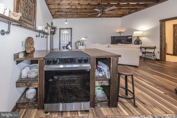 $539,900 | 193 Main Street, Grantsville, MD 21536