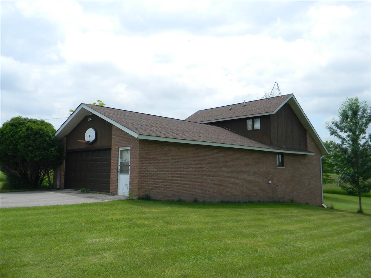 3602 Burtch Road Prescott, MI 48756 - Photo 31 of 40 1839075-30.JPG