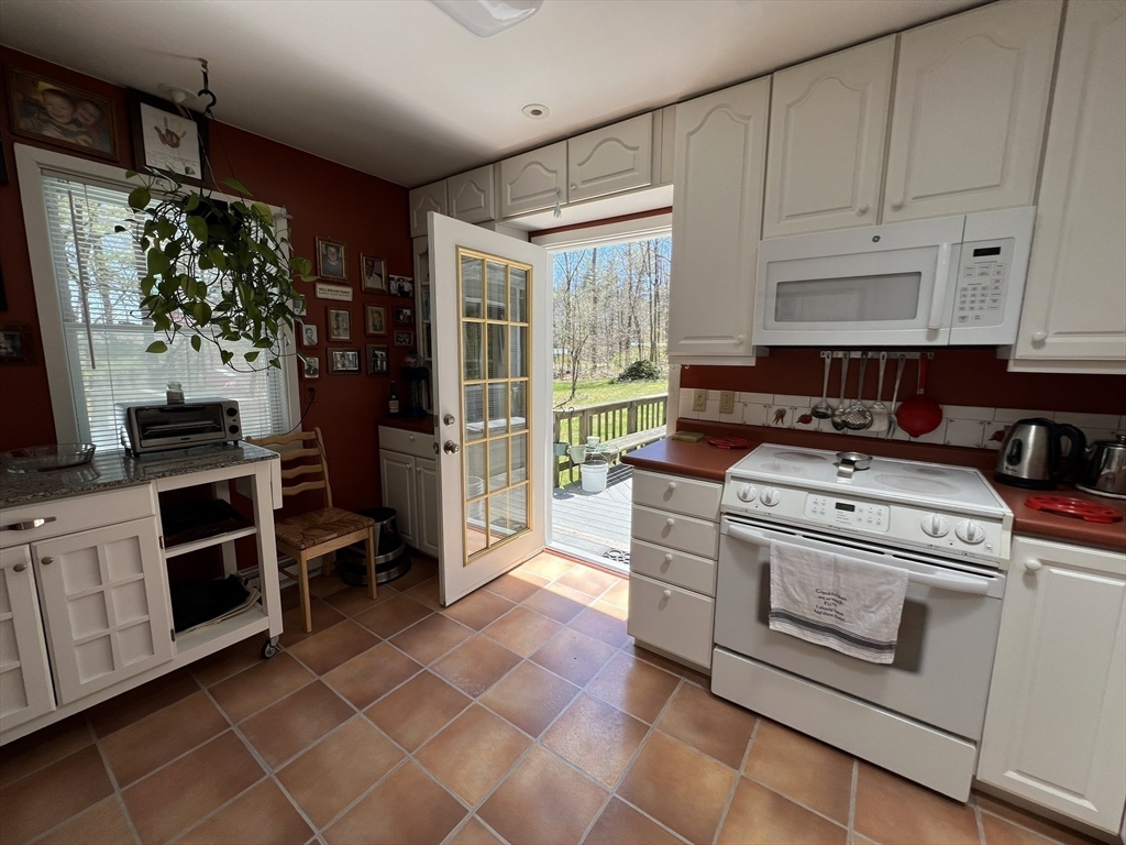 3 Filo Road Dudley, MA 01571 - Photo 14 of 41 Gallery Image 14