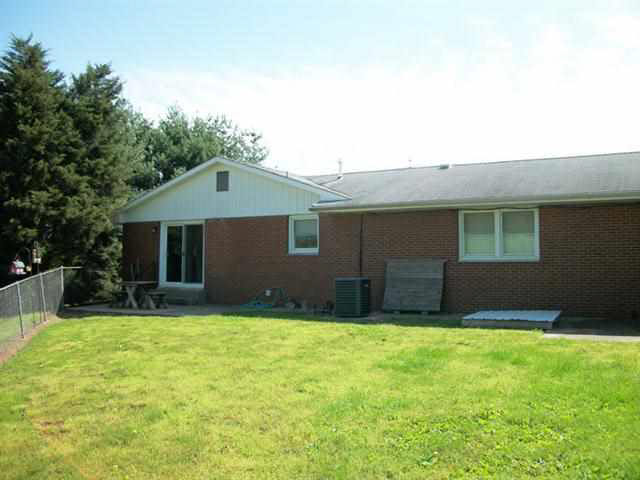 2533 South 6th Street Road Vincennes, IN 47591 - Photo 8 of 11 Gallery Image 8