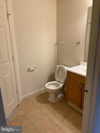 a bathroom with a toilet