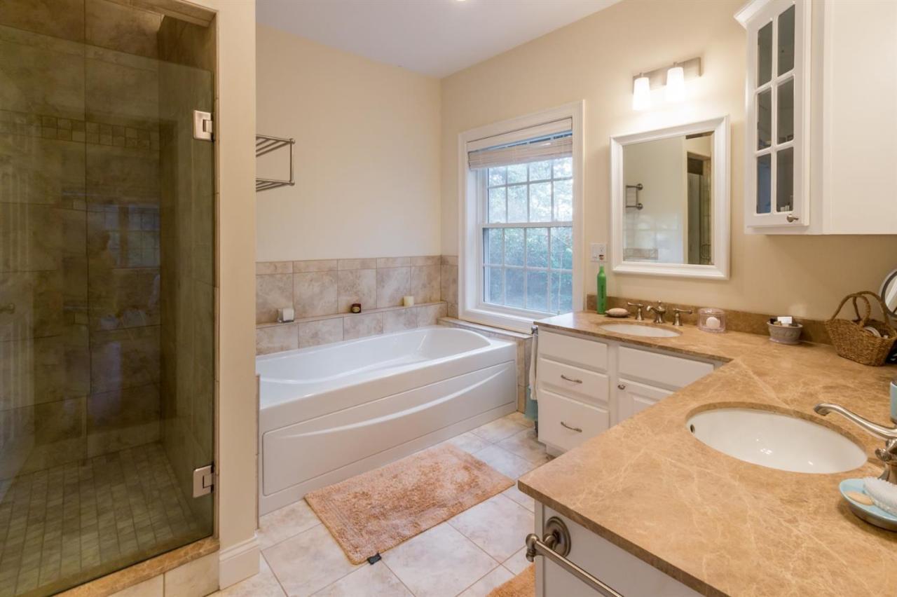 191 West Tisbury Road Edgartown, MA 02539 - Photo 15 of 29 Additional Photo