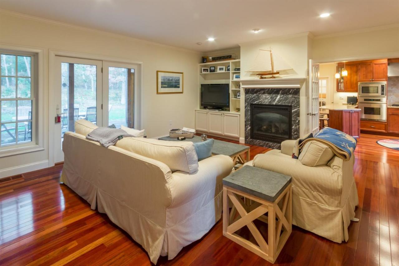 191 West Tisbury Road Edgartown, MA 02539 - Photo 6 of 29 Additional Photo