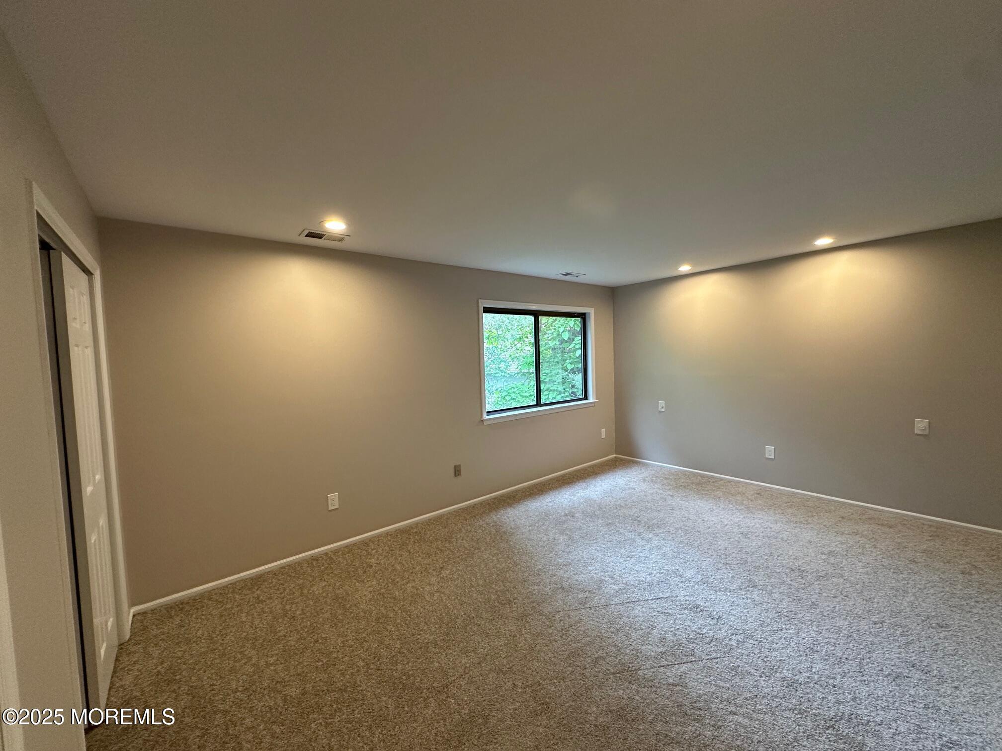1508 Alpine Trail, Unit 1508 Neptune Township, NJ 07753 - Photo 17 of 35 Pic 38 - Master Bedroom