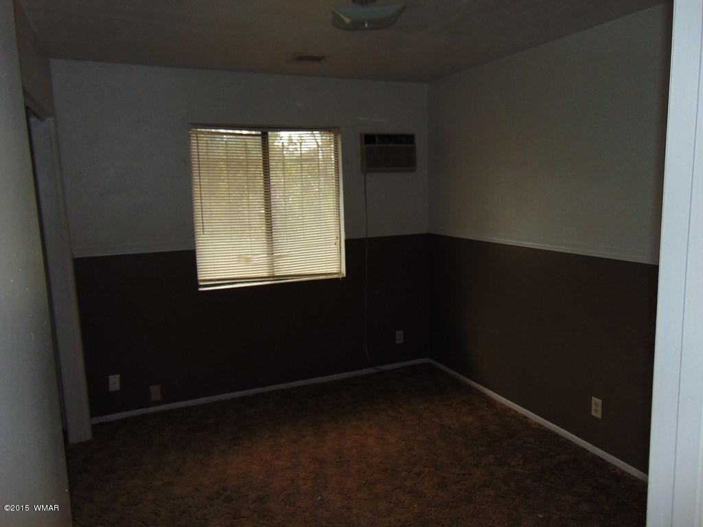 8478 Ridge Place Show Low, AZ 85901 - Photo 2 of 13 Gallery Image 2