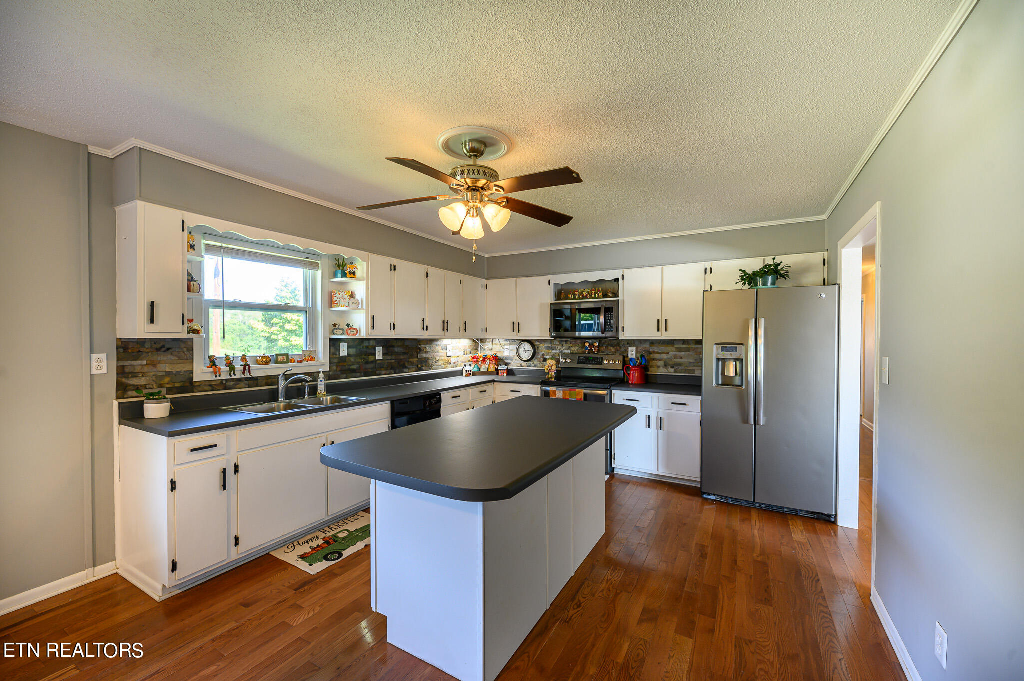1675 Malone Road Loudon, TN 37774 - Photo 11 of 48 Kitchen