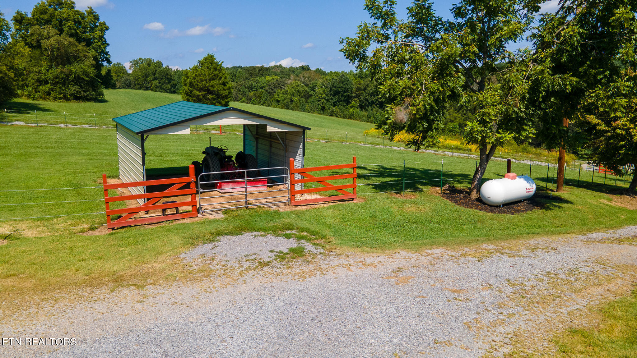 1675 Malone Road Loudon, TN 37774 - Photo 33 of 48 Pole Barn