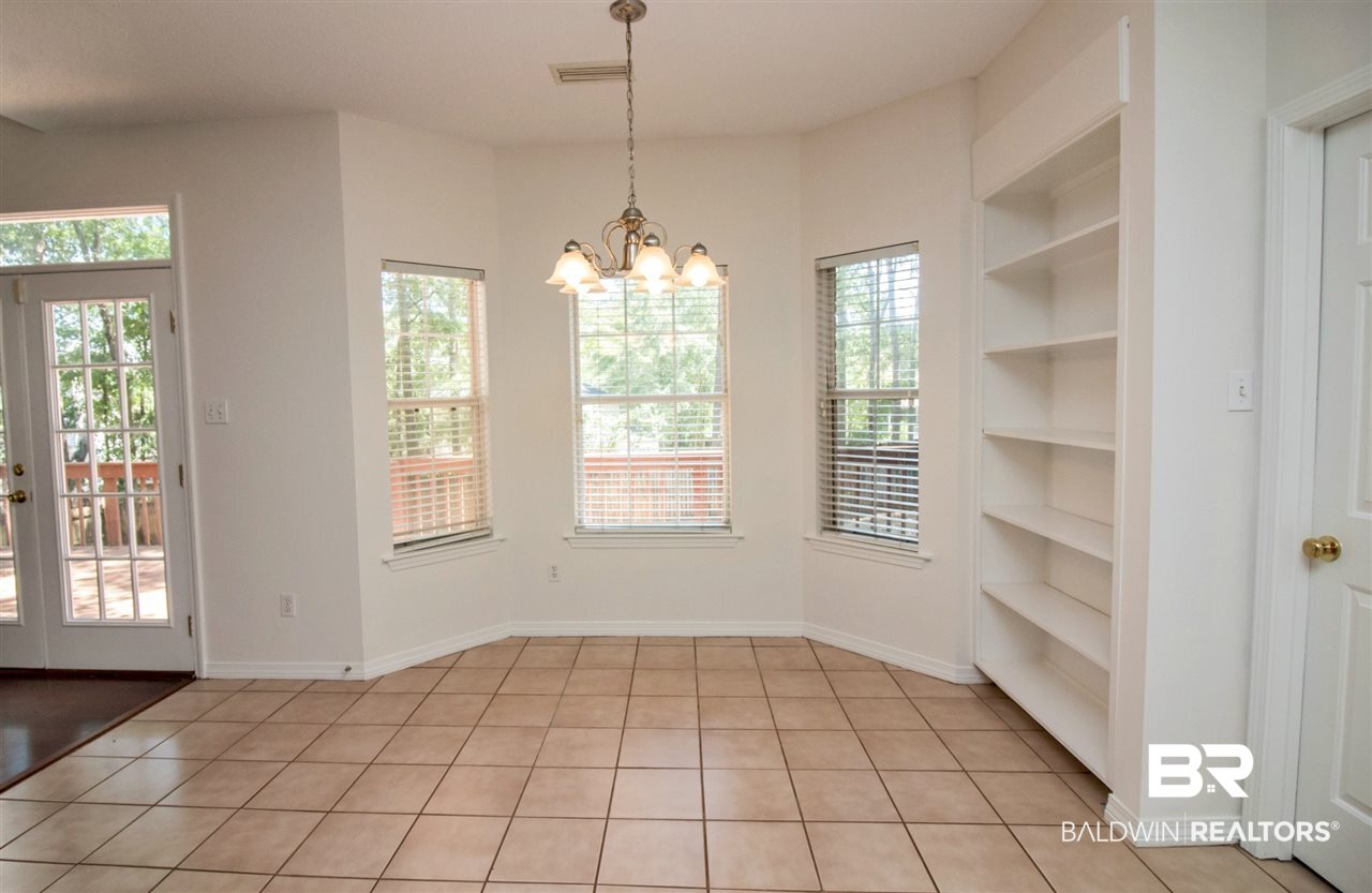 165 Lakeview Loop Daphne, AL 36526 - Photo 11 of 26