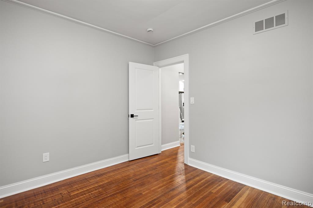 1415 Nottingham Road Grosse Pointe Park, MI 48230 - Photo 30 of 64