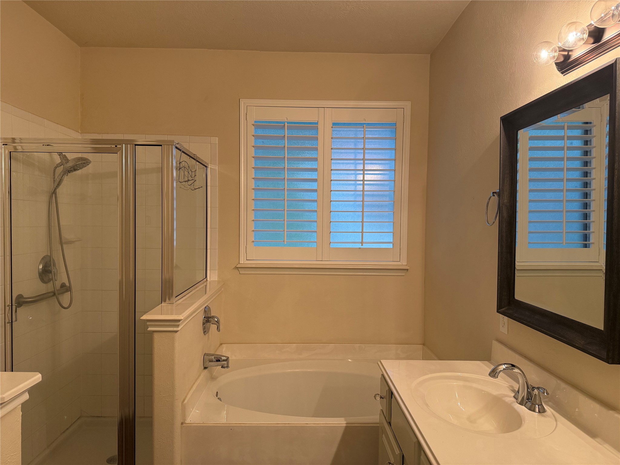 17522 Durham Ridge Lane Humble, TX 77346 - Photo 8 of 13 Gallery Image 8