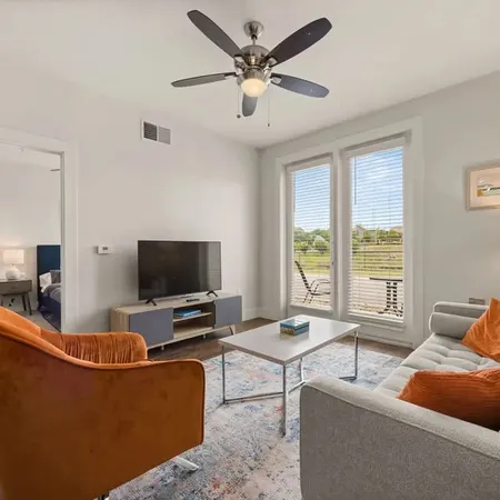 $1,421 | 7200 Easy Wind Drive, Unit 1171, Austin, TX 78752