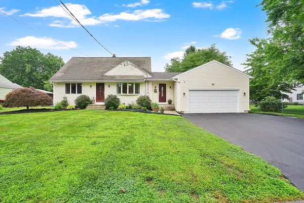 $550,000 | 84 Judd Avenue, South Hadley, MA 01075