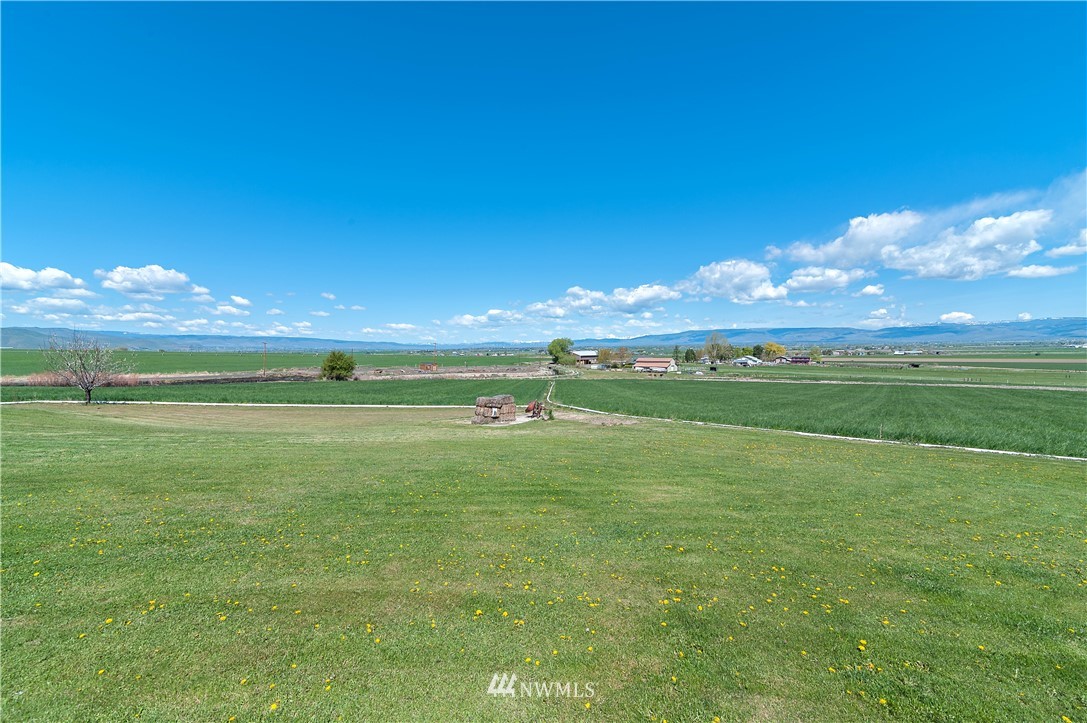 6121 Thrall Road Ellensburg, WA 98926 - Photo 9 of 37 Gallery Image 9
