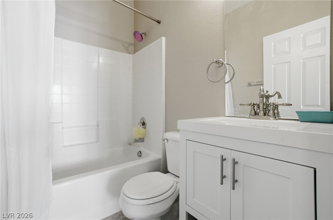 6316 Snap Ridge Street, Unit 101 North Las Vegas, NV 89081 - Photo 23 of 41 2nd Full Bath