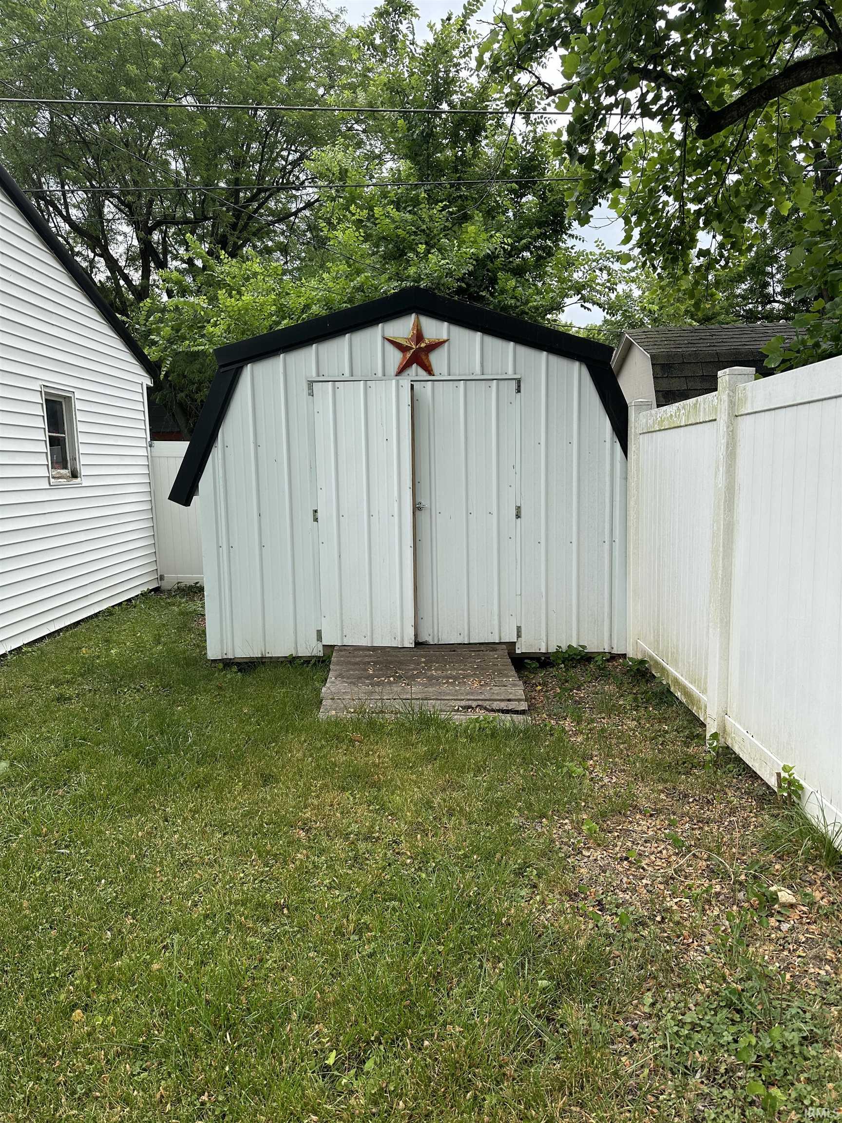 509 North Indiana Street Delphi, IN 46923 - Photo 6 of 21