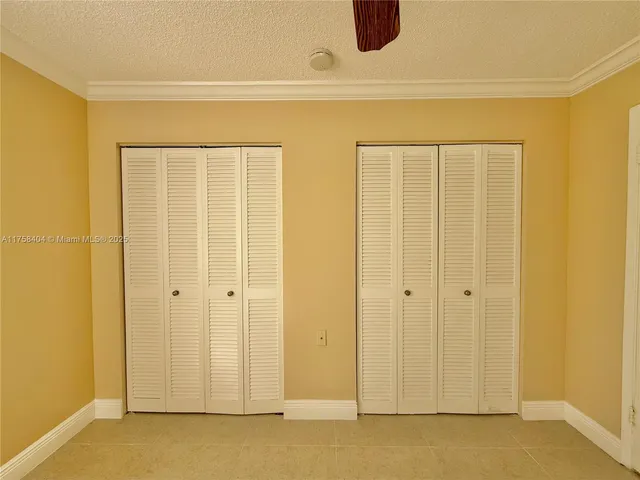 $2,150 | 920 Northeast 199th Street, Unit 4J, Miami, FL 33179