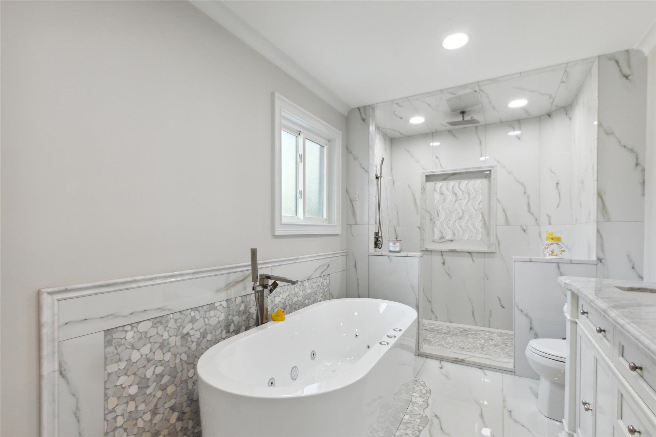 13191 22 Mile Road Utica, MI 48315 - Photo 26 of 71 50161369-8A4FF4A5-28B2-41B9-BABE-19B5A3BE4E5C.JPG