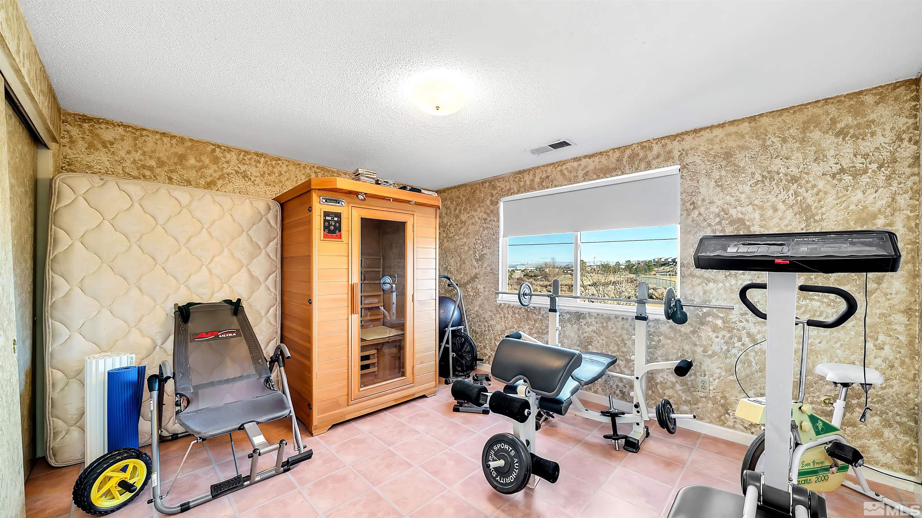 8810 Sopwith Boulevard Reno, NV 89506 - Photo 19 of 31 Photo 19