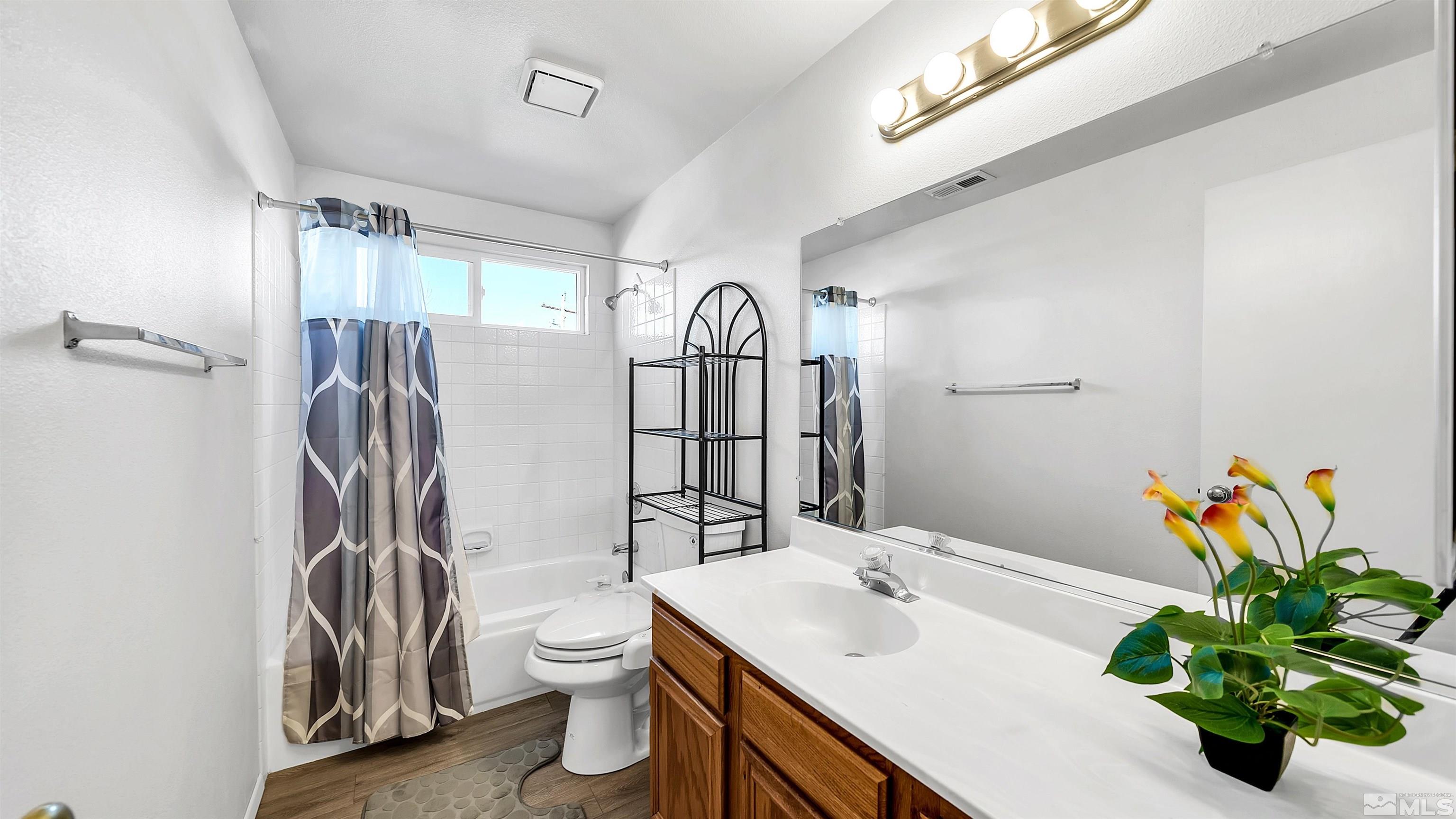 8810 Sopwith Boulevard Reno, NV 89506 - Photo 20 of 31 Photo 20