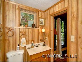 154 Cherokee Road Asheville, NC 28801 - Photo 18 of 19 Gallery Image 18