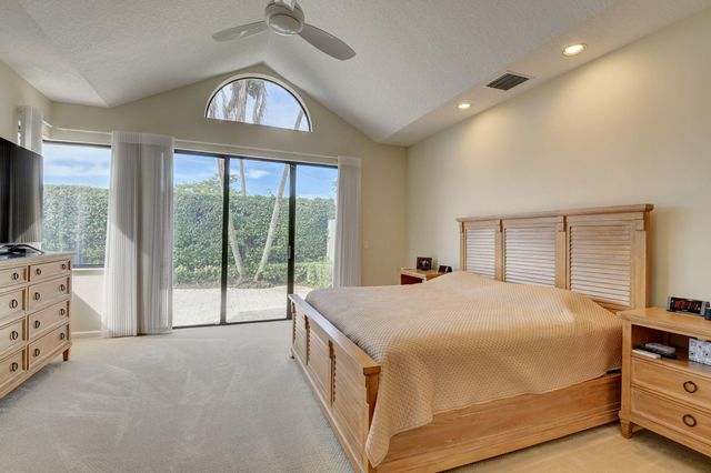 $575,000 | 2320 Northwest 53rd Street, Boca Raton, FL 33496