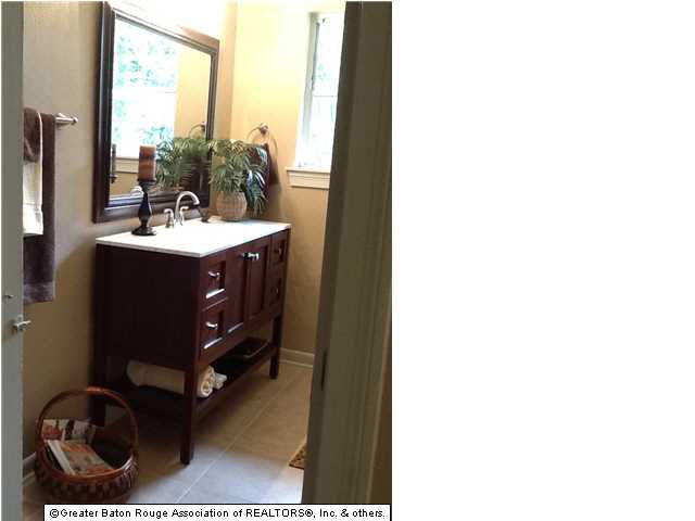 944 Galloway Drive Baton Rouge, LA 70806 - Photo 12 of 18 Gallery Image 12