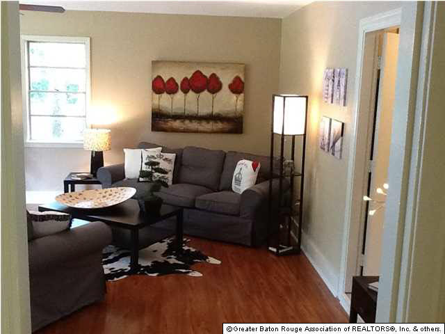 944 Galloway Drive Baton Rouge, LA 70806 - Photo 2 of 18 Gallery Image 2