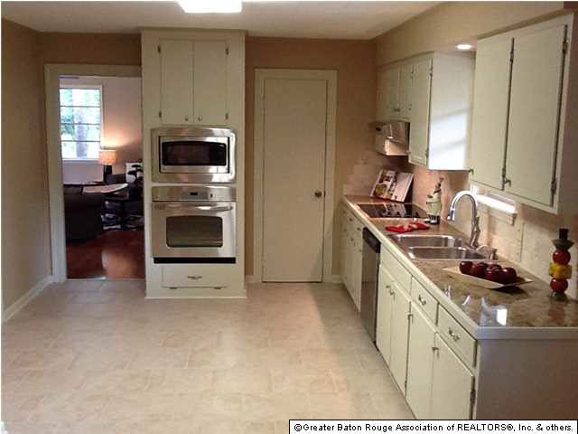 944 Galloway Drive Baton Rouge, LA 70806 - Photo 6 of 18 Gallery Image 6