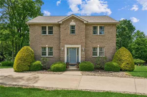 $459,900 | 61 Greenhill Drive, Washington, PA 15301