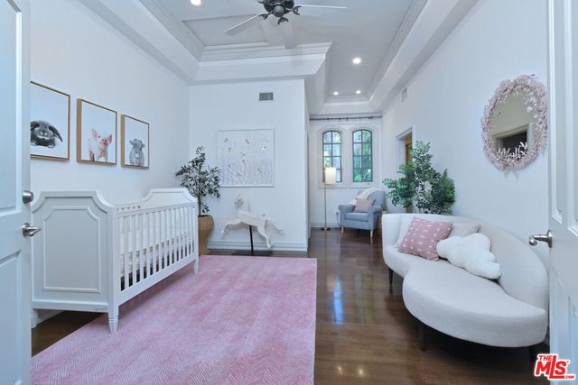 a view of a living room