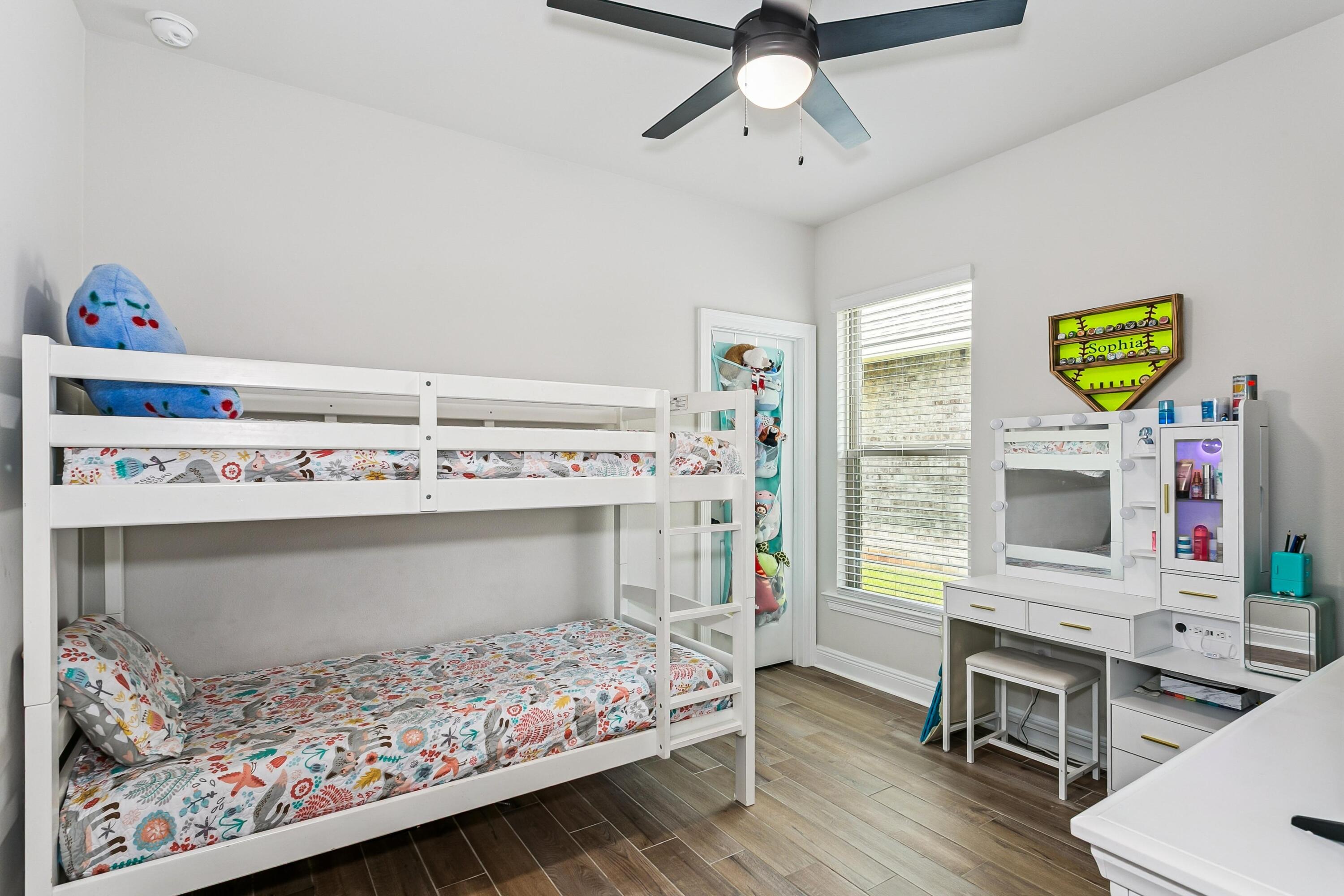 124 Apollo Avenue Freeport, FL 32439 - Photo 22 of 41 Bedroom #3