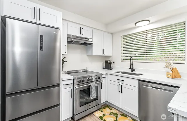 $599,000 | 2919 95th Drive Southeast, Lake Stevens, WA 98258