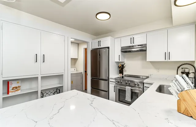 $599,000 | 2919 95th Drive Southeast, Lake Stevens, WA 98258