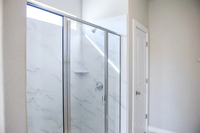 $379,000 | 115 Ayres Horn, Cedar Creek, TX 78612