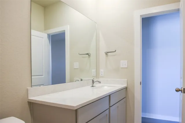 $379,000 | 115 Ayres Horn, Cedar Creek, TX 78612