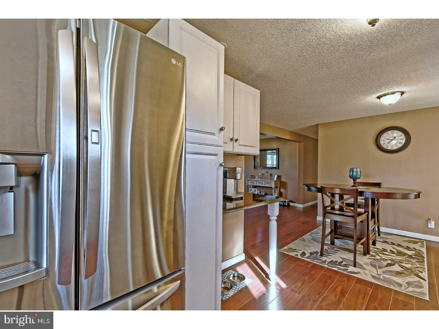 374 North Hook Road Pennsville, NJ 08070 - Photo 12 of 25 Kitchen
