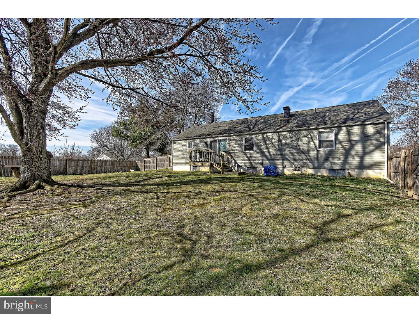 374 North Hook Road Pennsville, NJ 08070 - Photo 24 of 25 Exterior Back