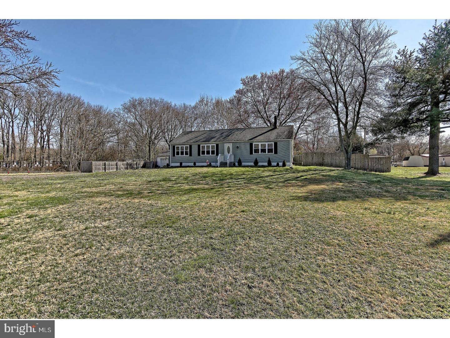 374 North Hook Road Pennsville, NJ 08070 - Photo 3 of 25 Exterior